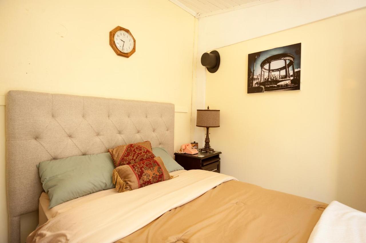 Hotel Vintage "Casa Las Flores" 케트살테낭고 외부 사진