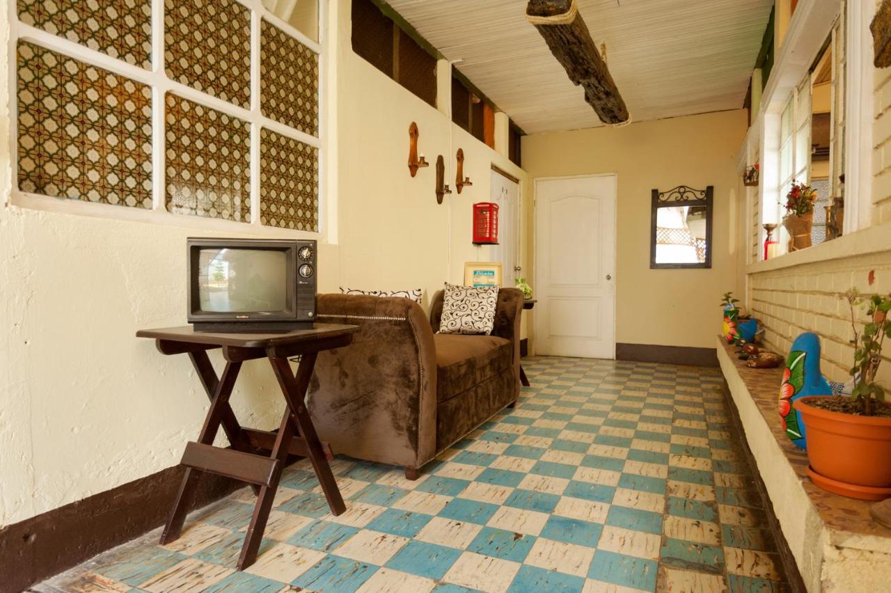 Hotel Vintage "Casa Las Flores" 케트살테낭고 외부 사진